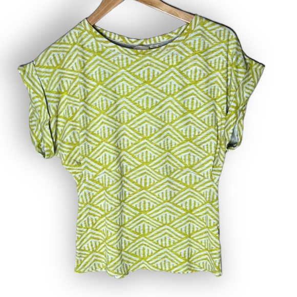 Anthropologie Tops - Anthropologie Postmark lime green Aztec Tribal print short sleeve top size XS